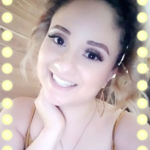 Meet your Posher, Roxana